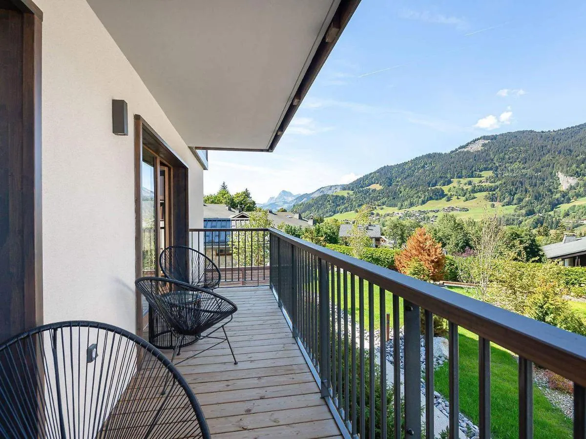 Luxueux Appartement 3 Chambres A Megeve Avec Piscine Et Salle De Sport - Fr-1-569-31 0*,  France